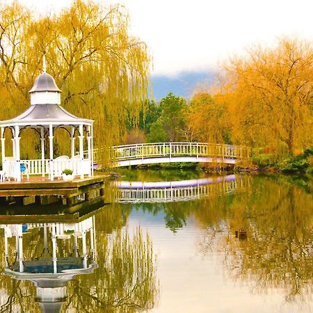 Lakeside Cottage Luxury B&B Mount Dandenong Exteriér fotografie