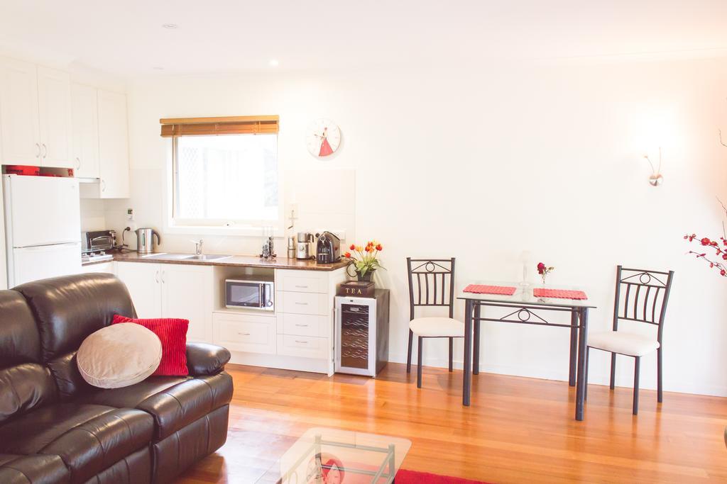 Lakeside Cottage Luxury B&B Mount Dandenong Exteriér fotografie